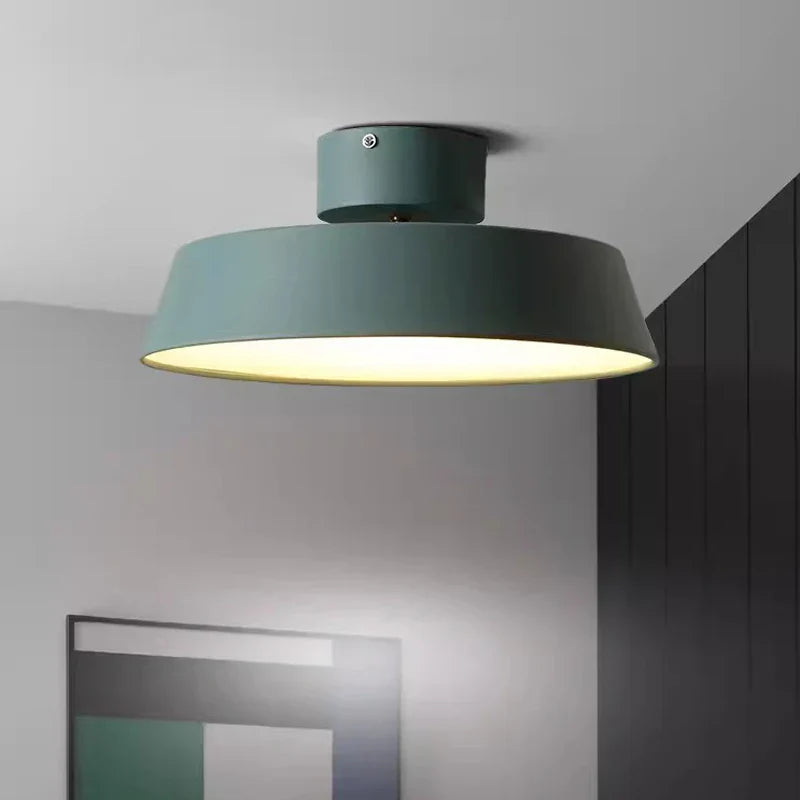 Designerska lampa sufitowa LED z regulacją kąta