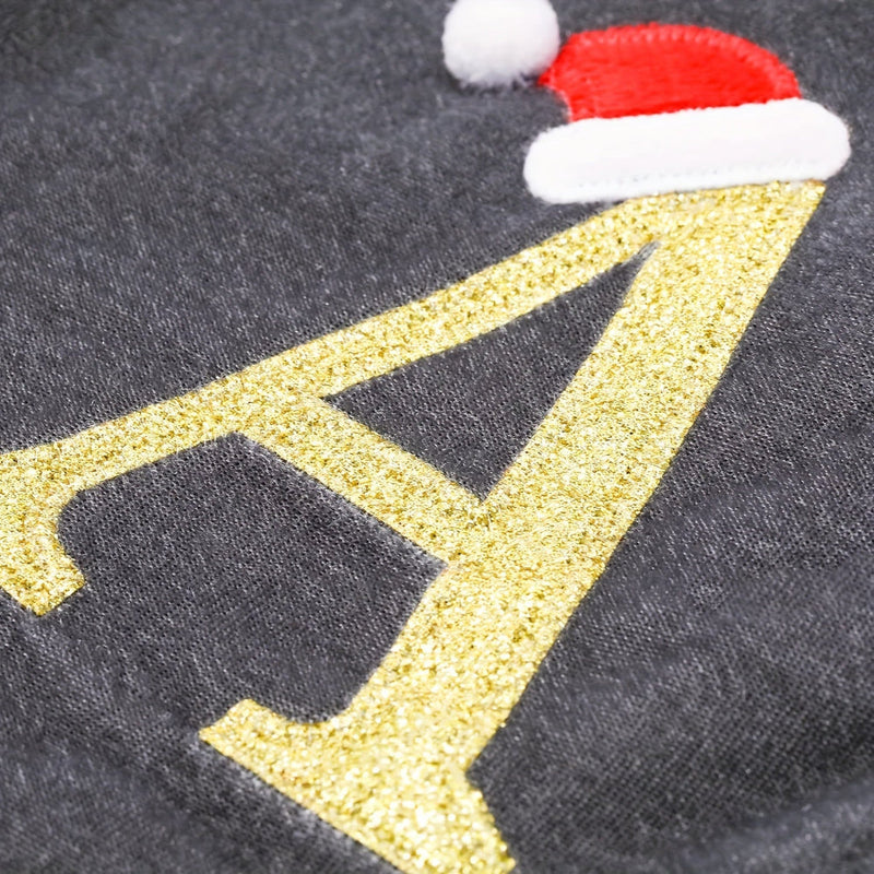 Personalizowana aksamitna skarpeta świąteczna z monogramem – nowoczesny szary wzór 1