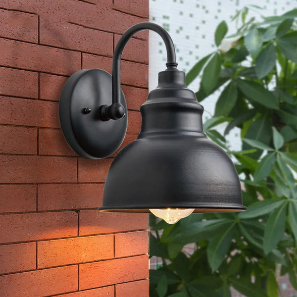 Elegancka Lampa Ogrodowa w Stylu Vintage