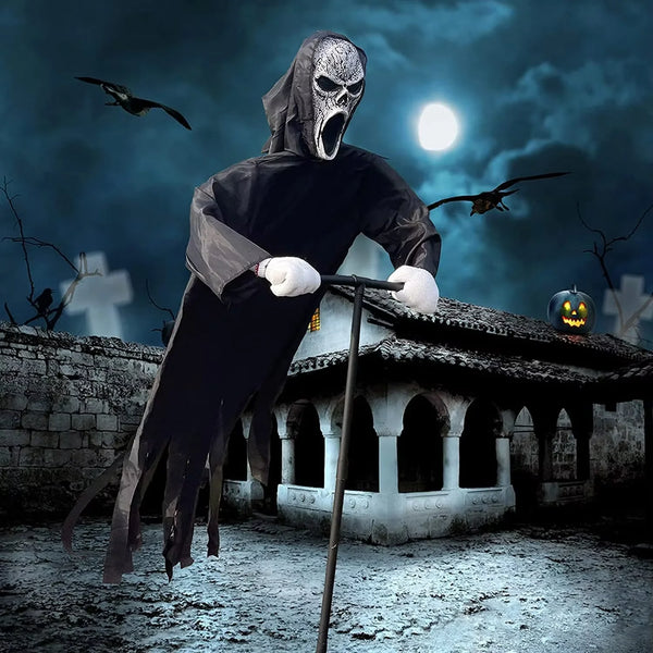 Wiszący duch-straszak do ogrodu — dekoracja Halloween i odstraszacz ptaków