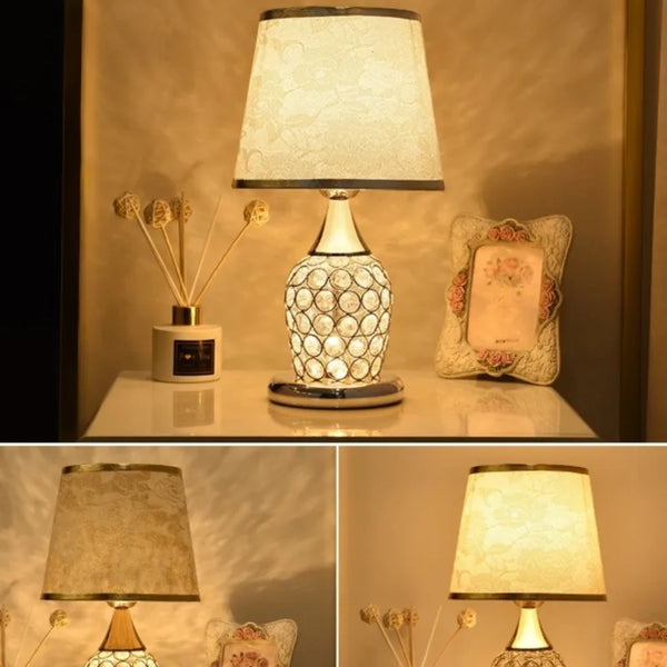 Stylowa Lampa z Delikatnym Kryształowym Połyskiem