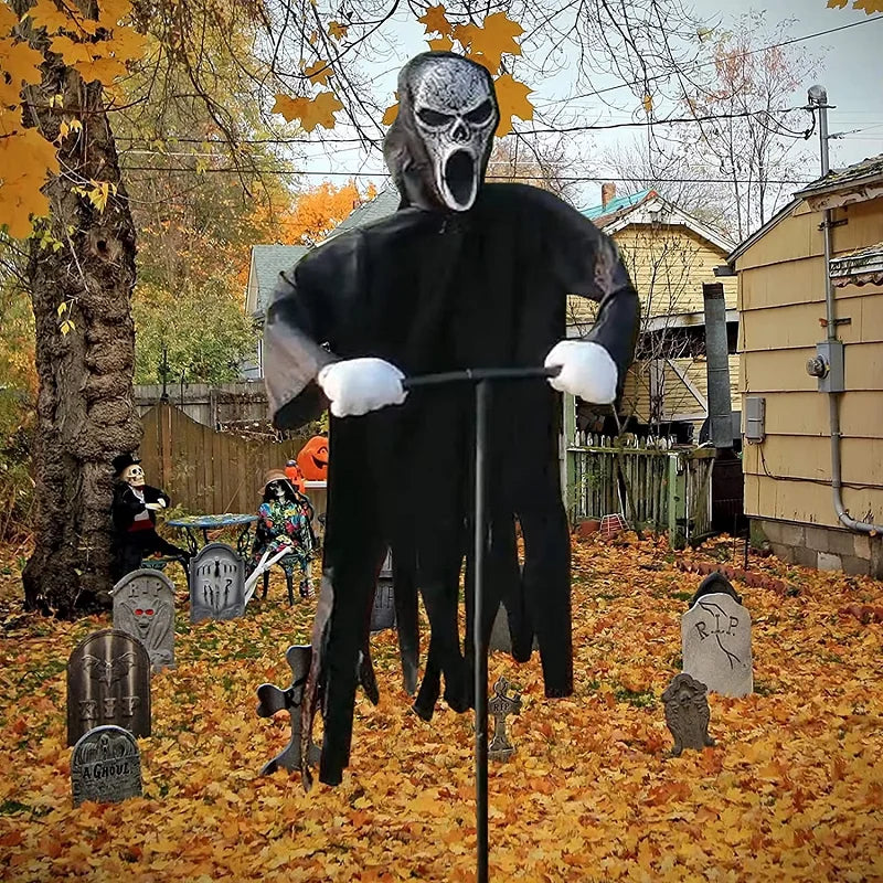 Wiszący duch-straszak do ogrodu — dekoracja Halloween i odstraszacz ptaków
