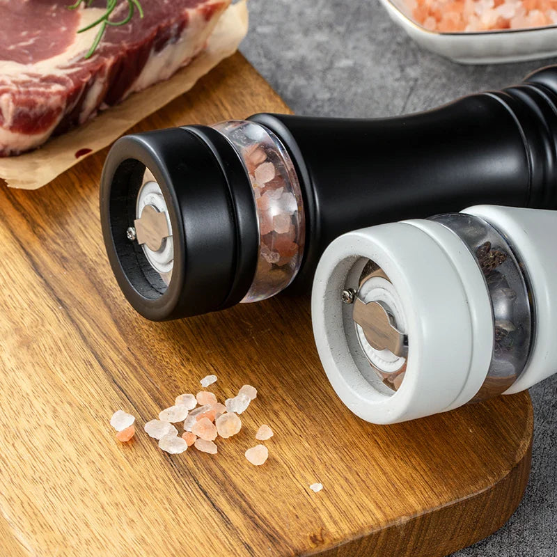 Stylowy drewniany zestaw młynków do soli i pieprzu dla wymagających