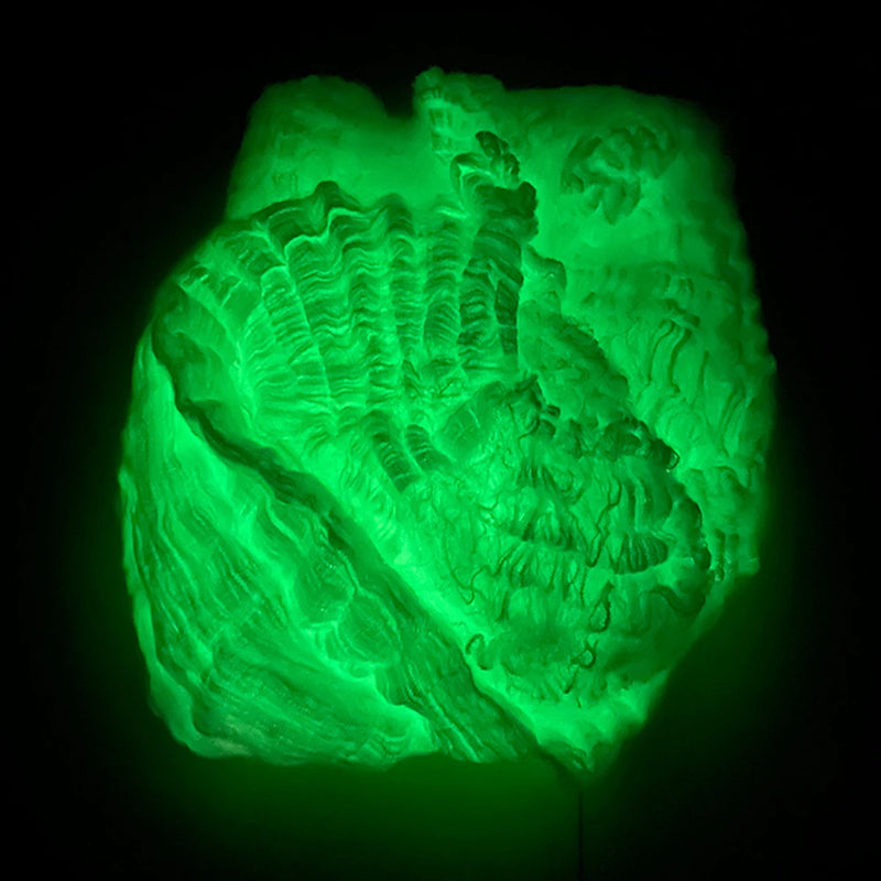 Fluorescencyjne pajęczyny do dekoracji na zewnątrz