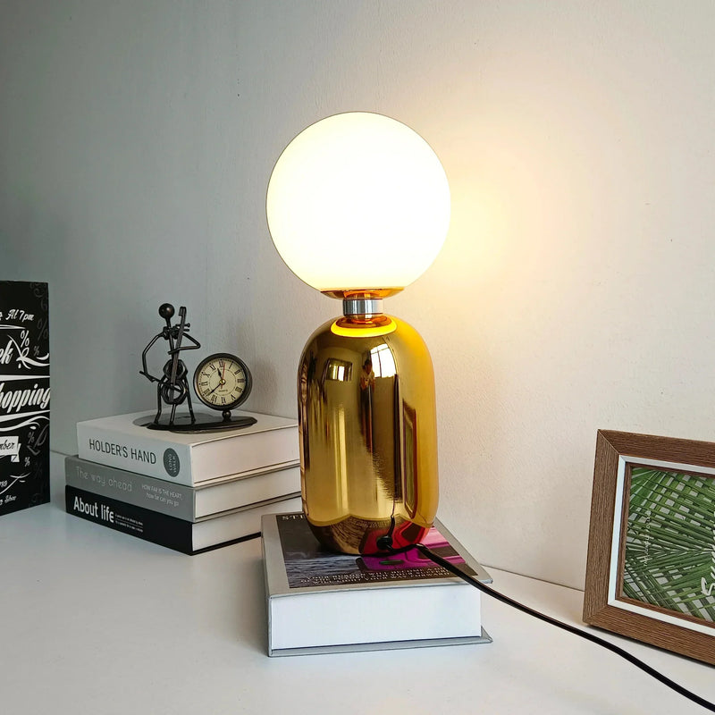 Skandynawska Lampa Pełna Elegancji