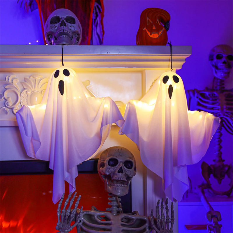 Wiszące białe duchy LED z lampkami do dekoracji Halloween w domu i ogrodzie