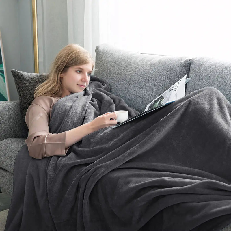 Miękki Koc Fleece dla Ciepłych Wieczorów