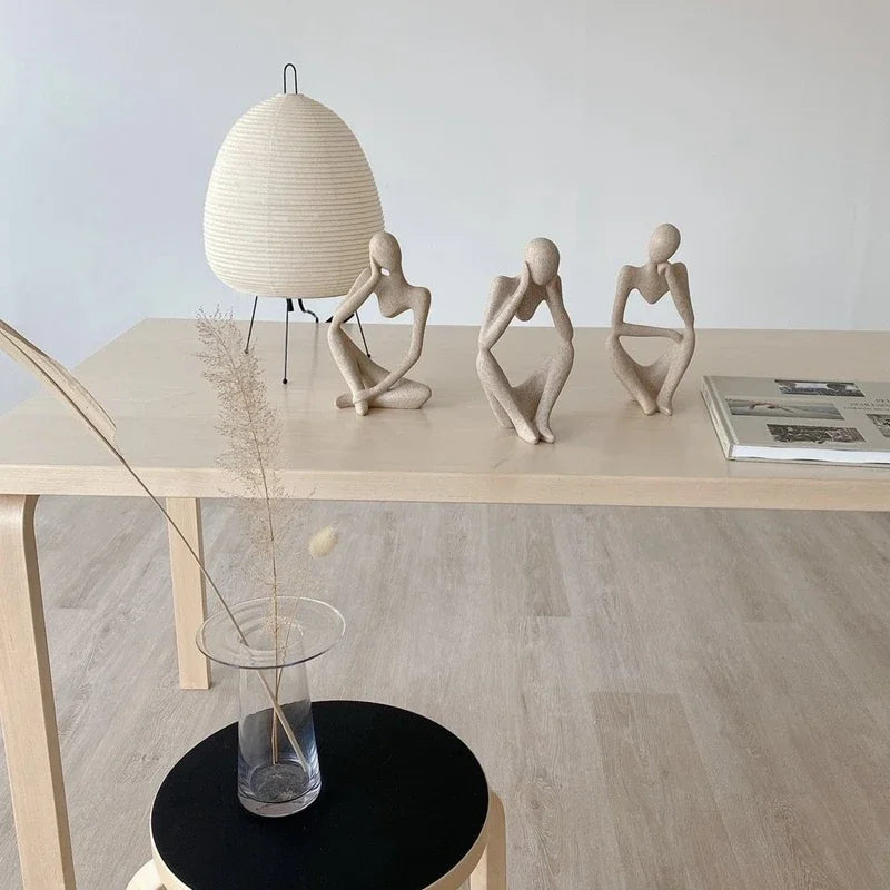 Minimalistyczna dekoracja z abstrakcyjnym motywem
