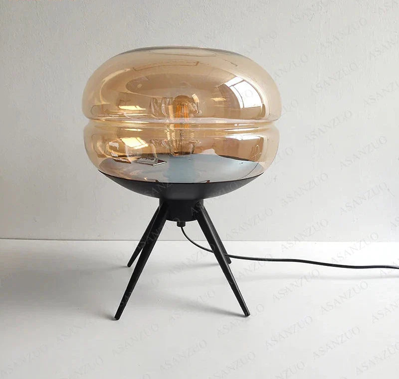 Designerska Lampa z Wieloma Funkcjami