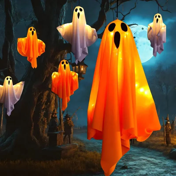 Wiszące białe duchy LED z lampkami do dekoracji Halloween w domu i ogrodzie
