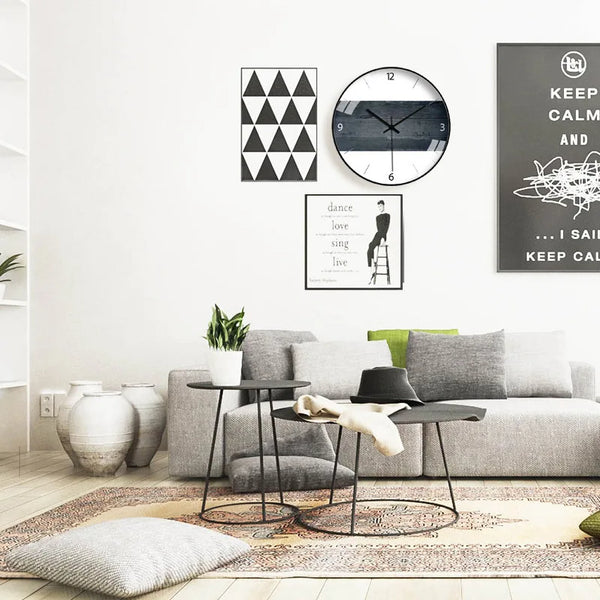 Minimalistyczna elegancja z naturalnym drewnem