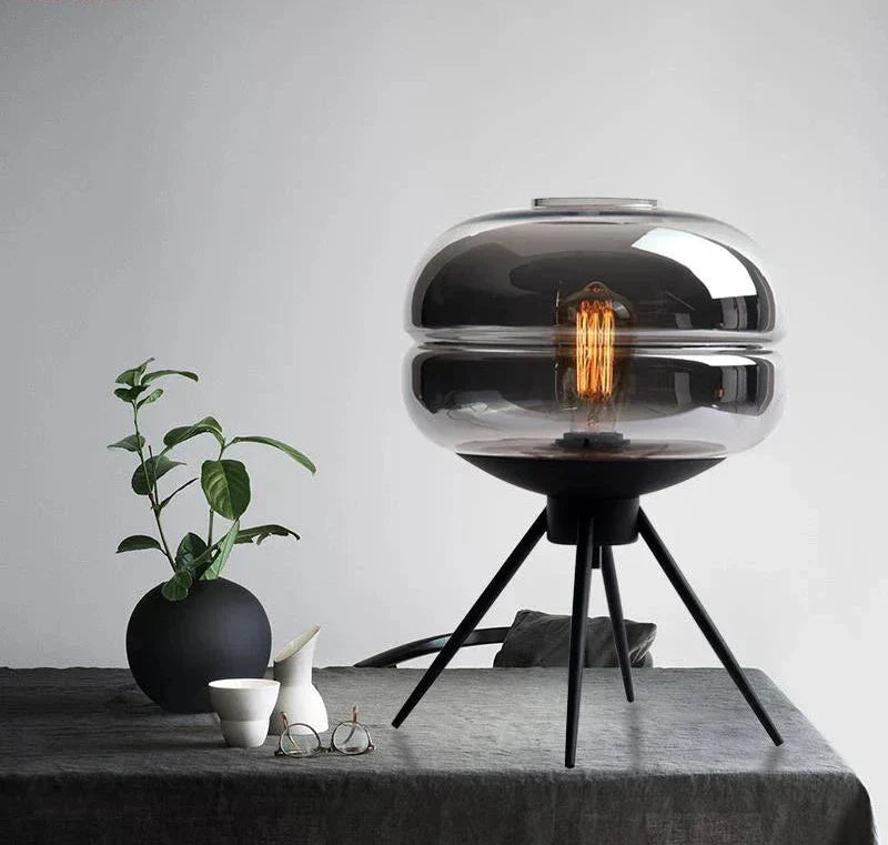 Designerska Lampa z Wieloma Funkcjami