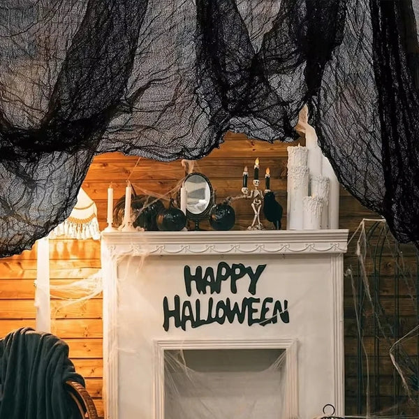 Wisząca dekoracja z czarnej gazy na Halloween — idealna na ściany, kominek i drzwi