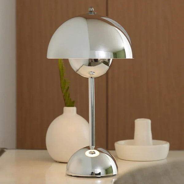 Regulowana Lampa LED z Delikatnym Blaskiem