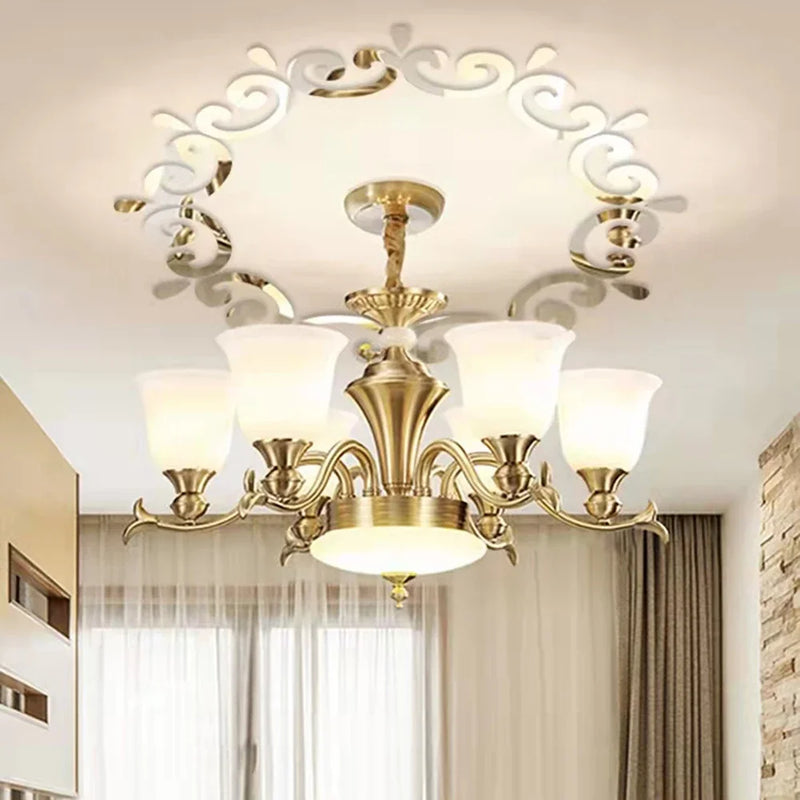 Subtelne lustro w artystycznym wydaniu