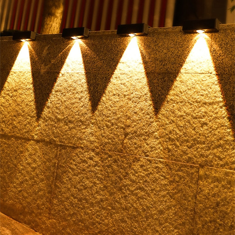 Solarne Oświetlenie Ogrodowe z Ochroną Przed Deszczem i Wiatrem