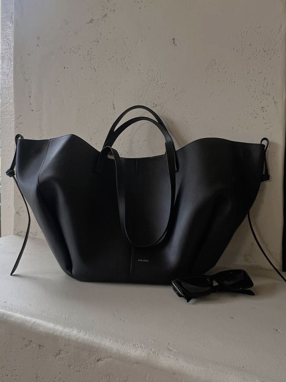 Elegancka Torba Tote z Skóry o Dużej Pojemności