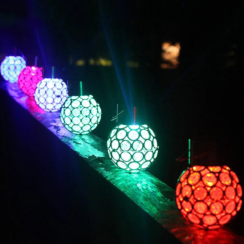 Stylowa i trwała lampa do każdej przestrzeni