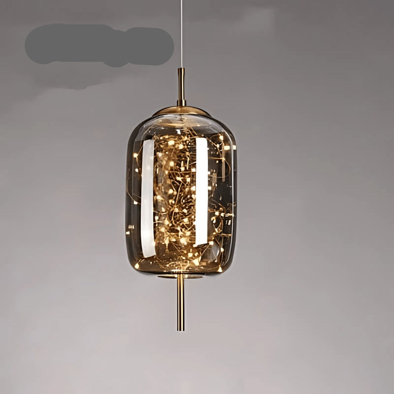 Elegancka Lampa Wisząca ze Szklaną Kloszem i Motywem Wróżki