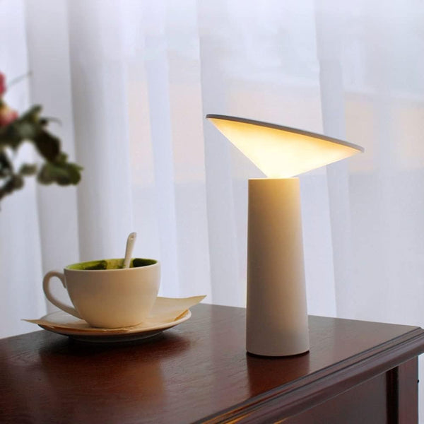 Nowoczesna Lampa z Regulacją Jasności