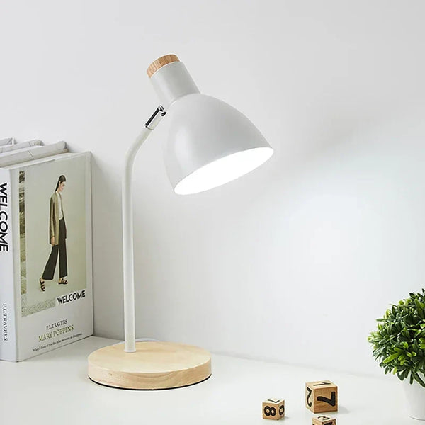 Stylowa Drewniana Lampa na Stół z Naturalnym Charakterem