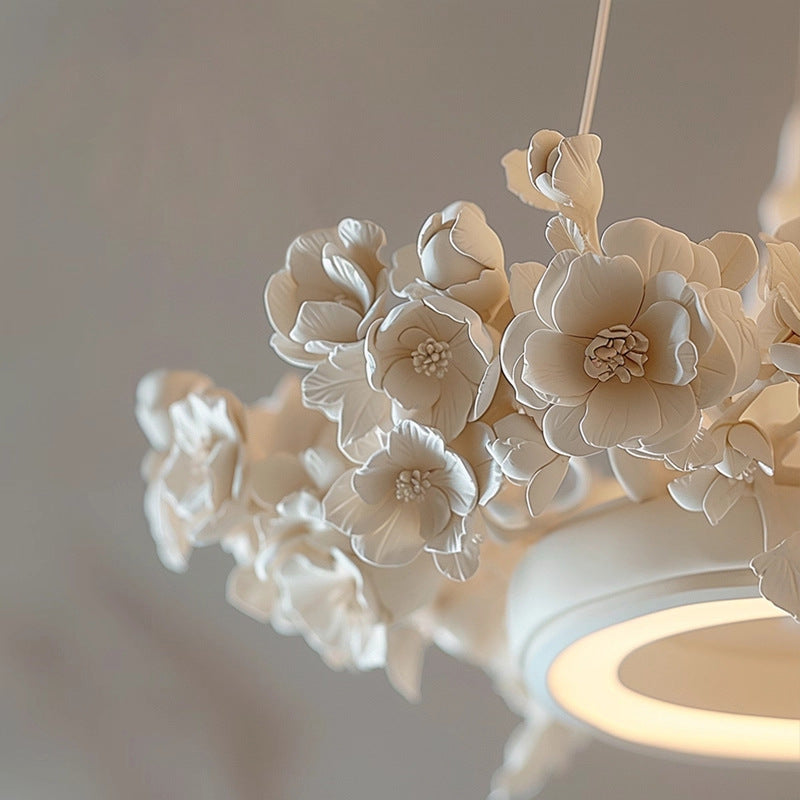 Żyrandol ceramiczny z kwiatami – Elegancki i regulowany do jadalni i foyer 3