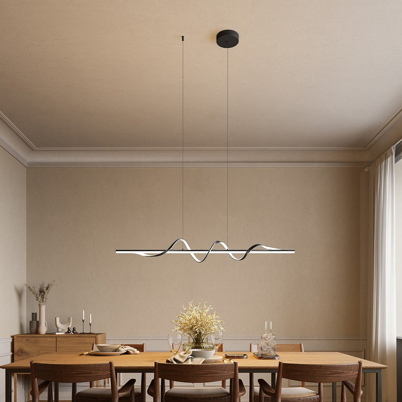 Wytworna lampa ścienna z designerskim szkłem!