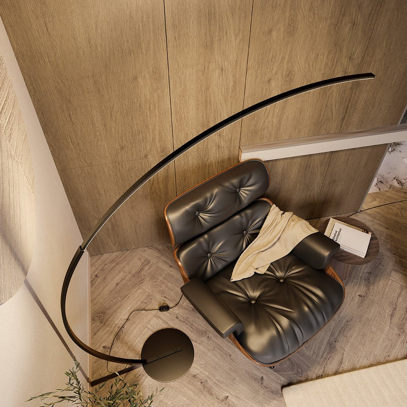 Lampa podłogowa LED z praktycznym włącznikiem nożnym