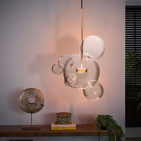 Sferyczna lampa dla nowoczesnych przestrzeni