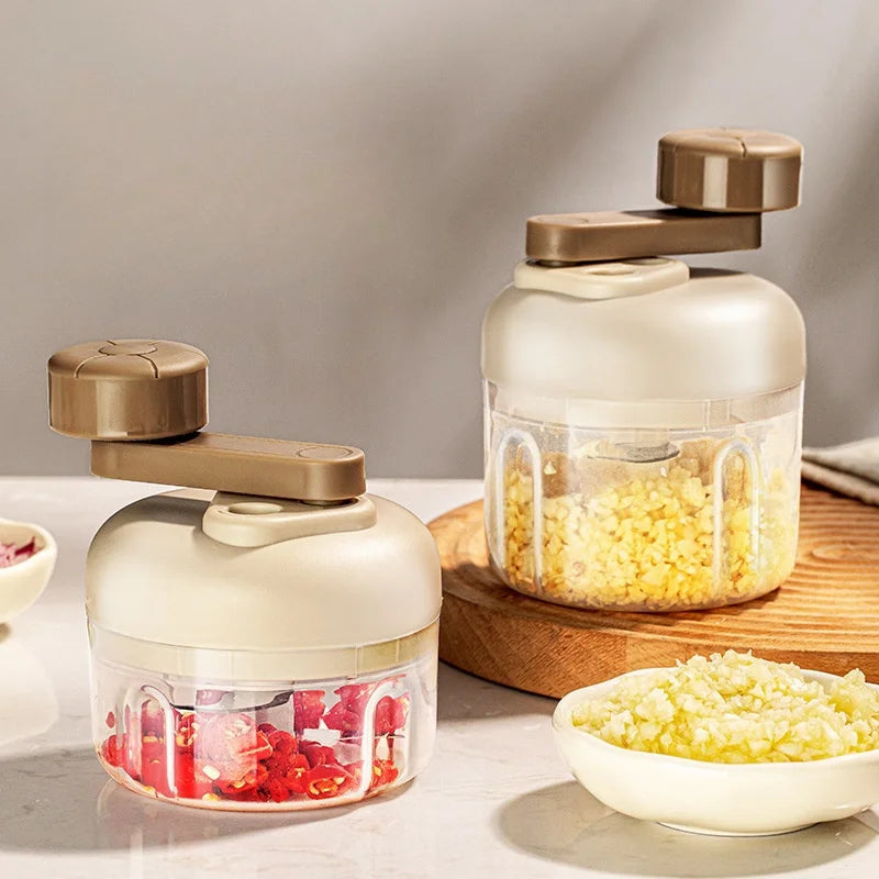 Ręczny młynek do żywności z przyciskiem do szybkiego siekania i mielenia