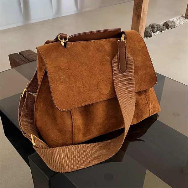 Modna torba damska zamszowa crossbody na jesień zimę