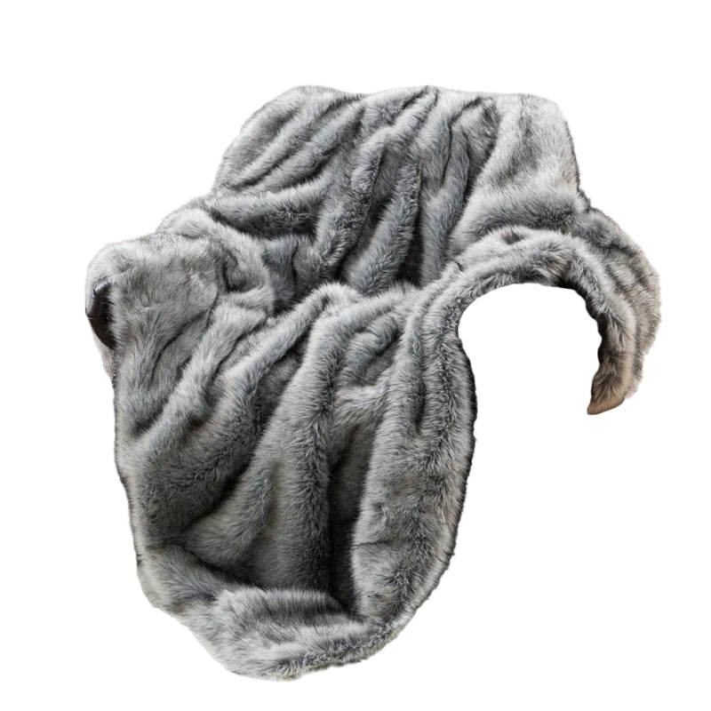 Luksusowa Narzuta Faux Fur z Pluszowym Wykończeniem