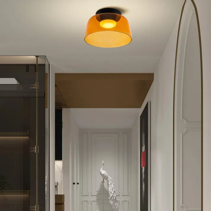 Lampa Sufitowa z Inspirowanym Średniowieczem Designem