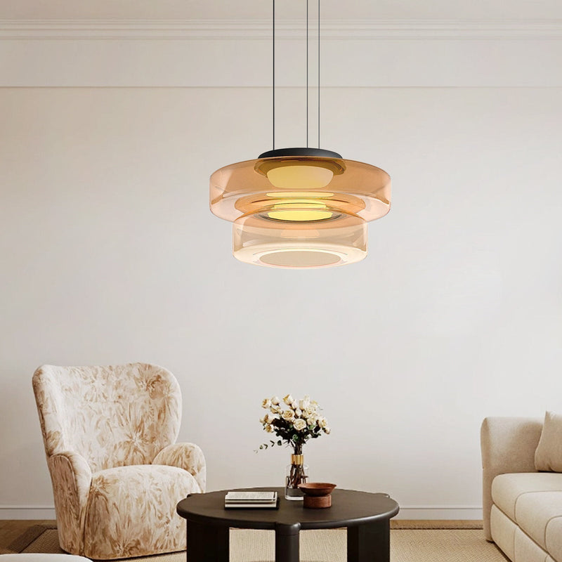 Szklane lampy, które definiują elegancję!