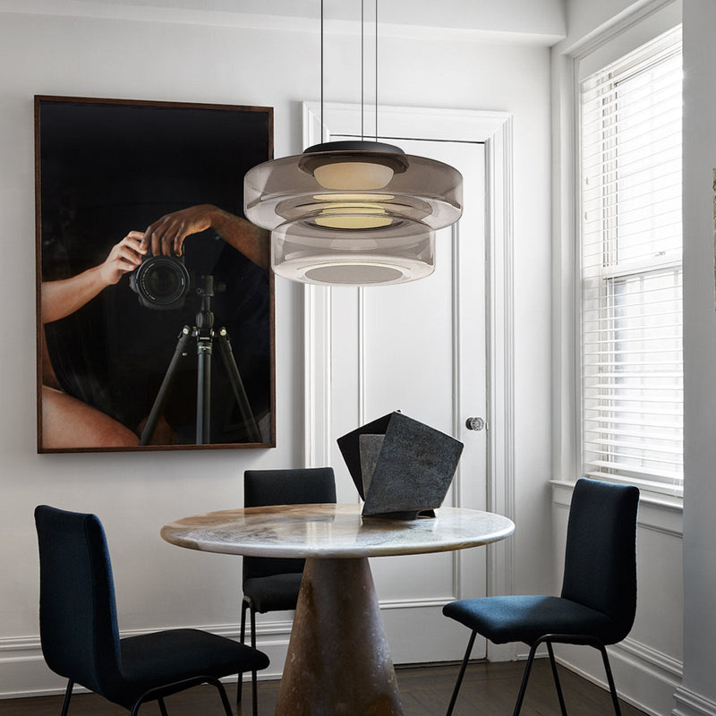 Szklane lampy, które definiują elegancję!