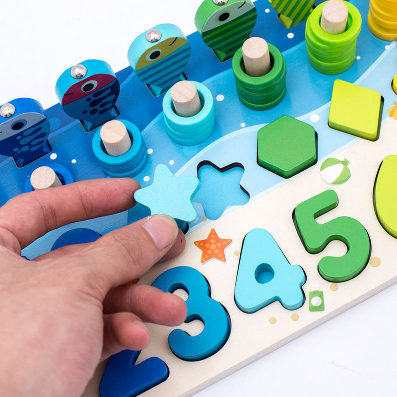 Kreatywna gra edukacyjna dla dzieci z tablicą aktywności Montessori