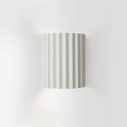 Dekoracyjne Lampy Ścienne z Eleganckiego Materiału Żywicznego