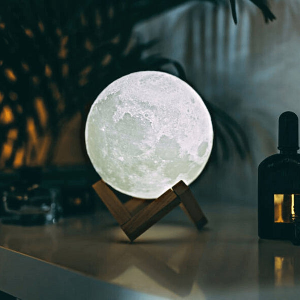 Dekoracyjna Lampa Księżyc z Naturalną Podstawką i Intuicyjnym Sterowaniem