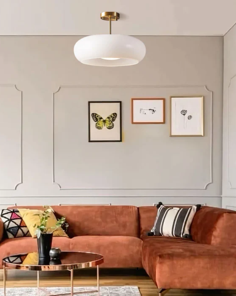 Nastrojowa Lampa Sufitowa z Charakterem