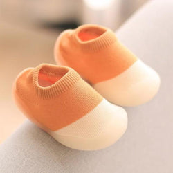 Miękkie dziecięce buty do biegania antypoślizgowe i ergonomicznie zaprojektowane dla wygody