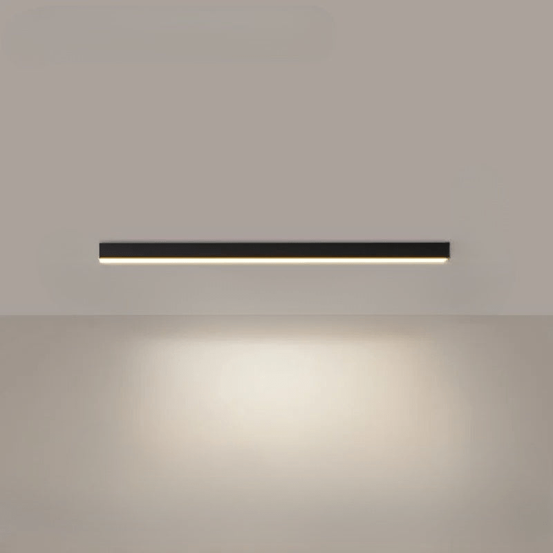 Minimalistyczna lampa sufitowa z mocnym efektem