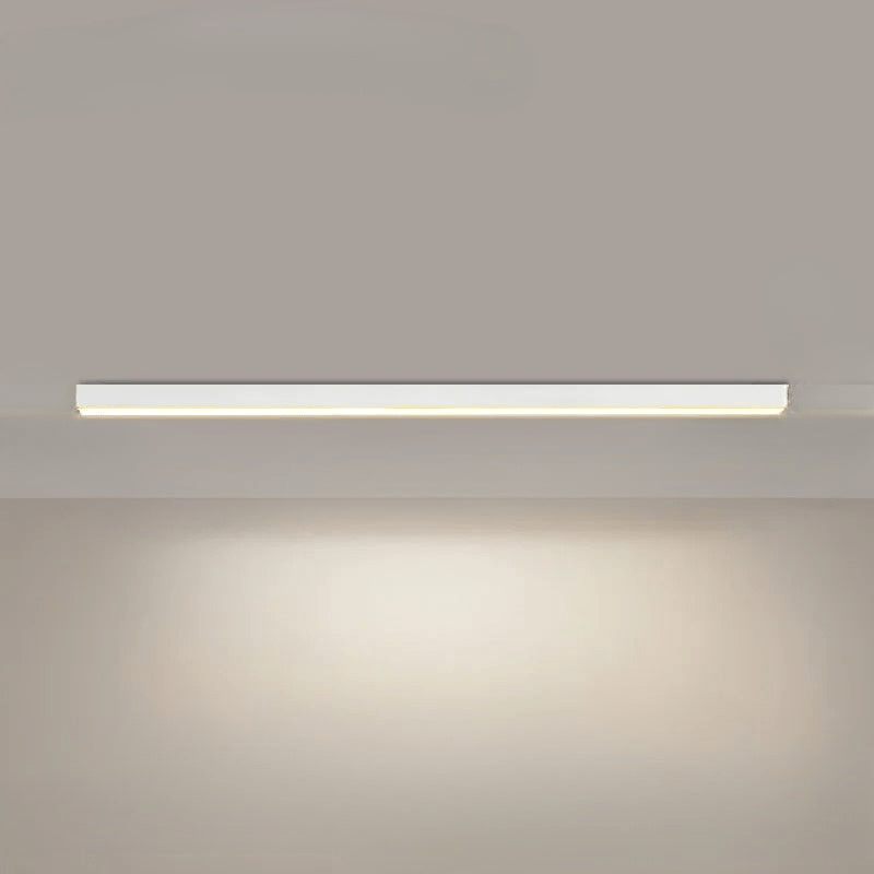 Minimalistyczna lampa sufitowa z mocnym efektem