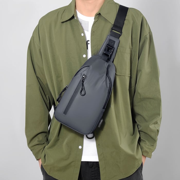 Funkcjonalna Torba Crossbody UrbanLite – Minimalizm i Wygoda na Co Dzień