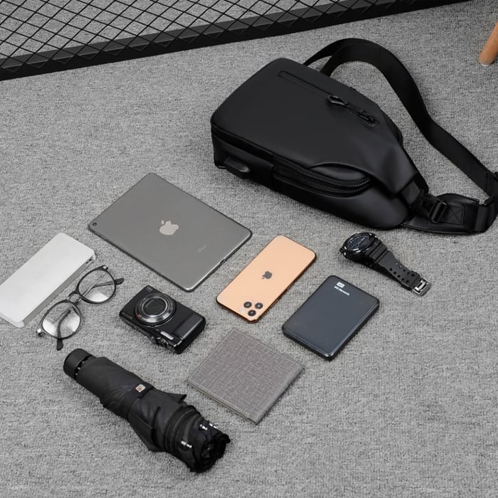 Funkcjonalna Torba Crossbody UrbanLite – Minimalizm i Wygoda na Co Dzień