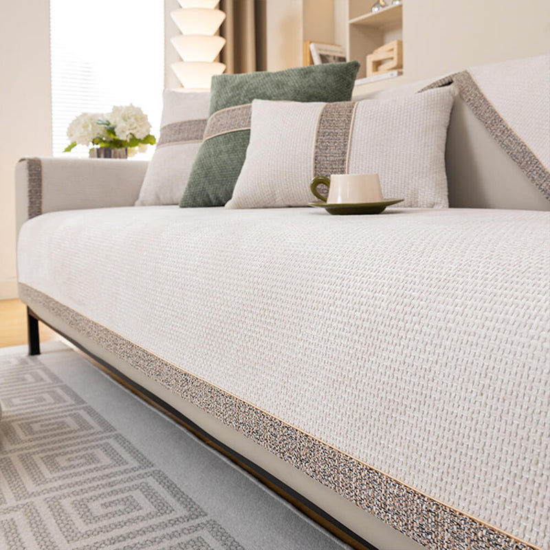 Pokrowiec na Kanapę z Ochroną i Stylowym Wykończeniem