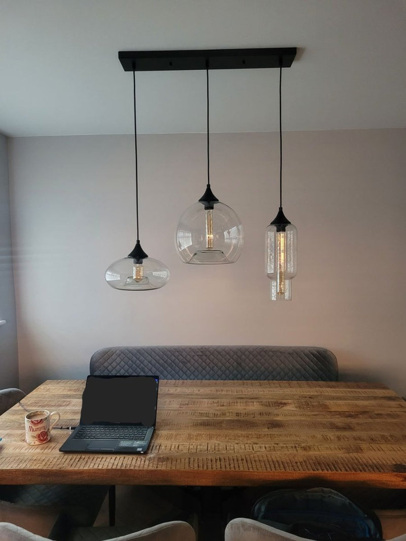 Lampa Wisząca ze Szklanymi Kloszami Liniowy Design