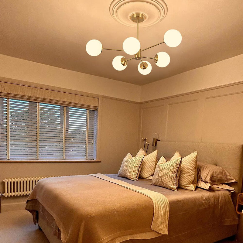 Efektowny Żyrandol Szklany z Opalowymi Kulkami